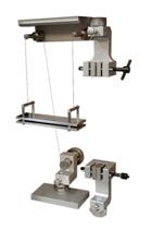 THS1217-ASTM-F88-90� supported by hand   Kelbeband Abzug 90� F�hrung horizontal mittig zwischen den Spannk�pfen_-