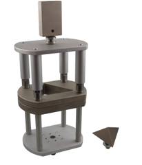 THS174-Tr100-Pr60x25-Am1665-DIN53142-2_7.8kg_puncture_test_corrugated_board